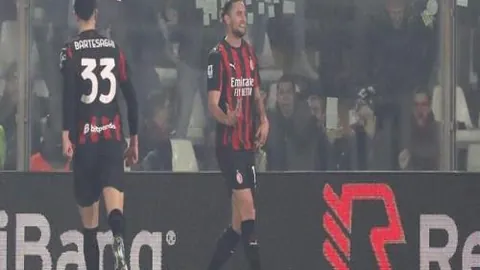 凯恩11场赛事独进17球，继续领跑金靴争夺战